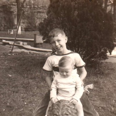 016-Harry and Pete at Big Spring.jpg.medium.jpeg